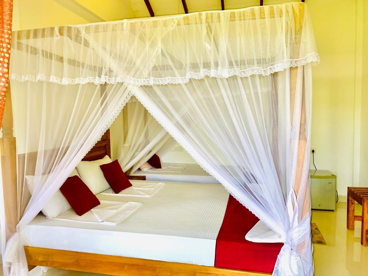 Green Hut Nature Resort Sigiriya Exterior photo