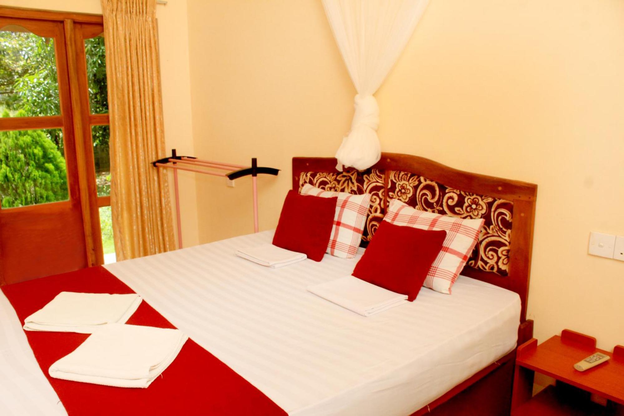 Green Hut Nature Resort Sigiriya Exterior photo