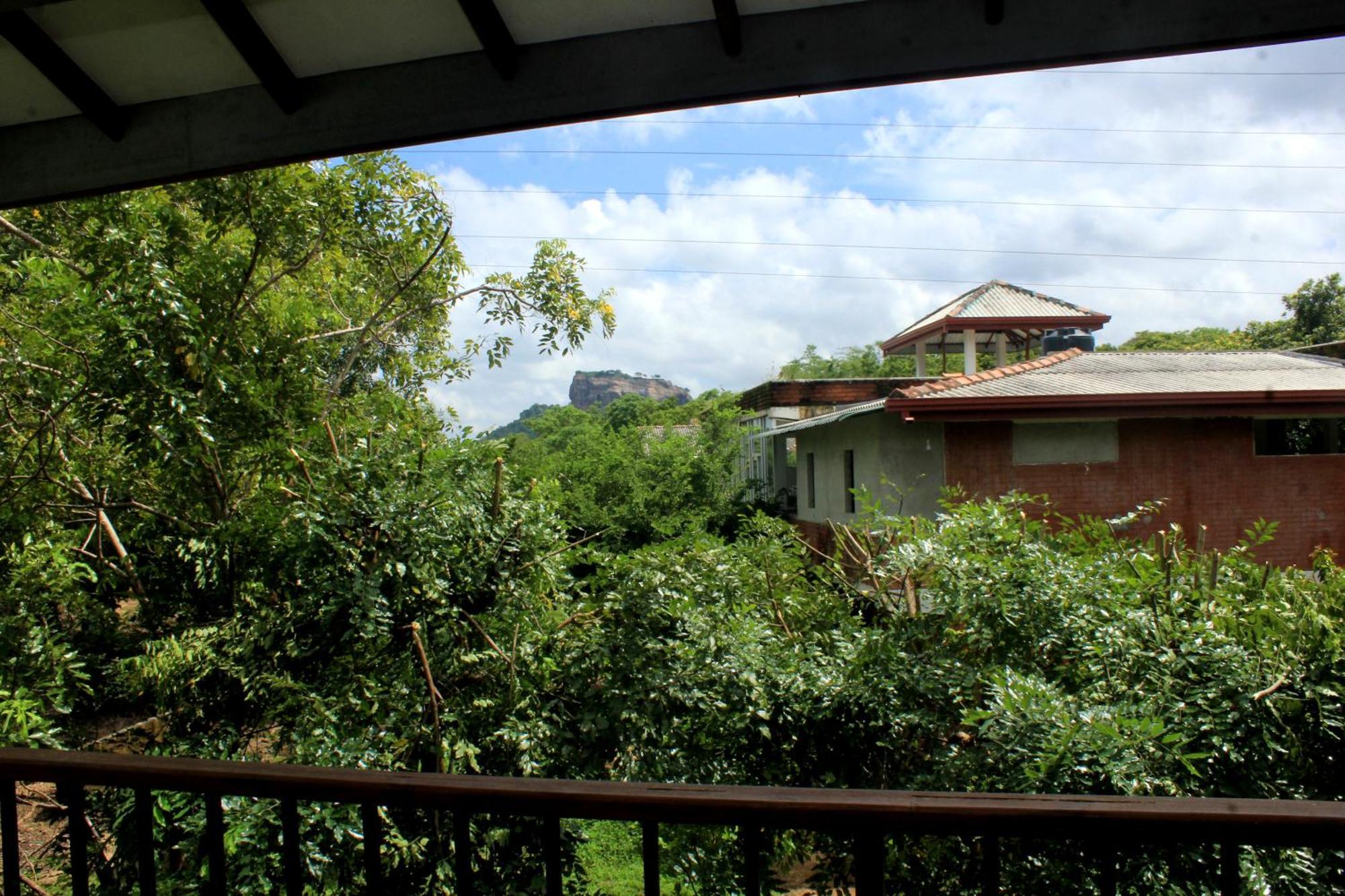 Green Hut Nature Resort Sigiriya Exterior photo