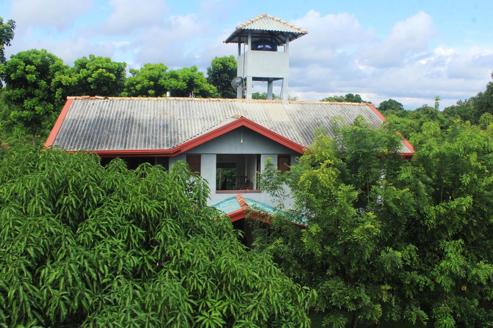 Green Hut Nature Resort Sigiriya Exterior photo